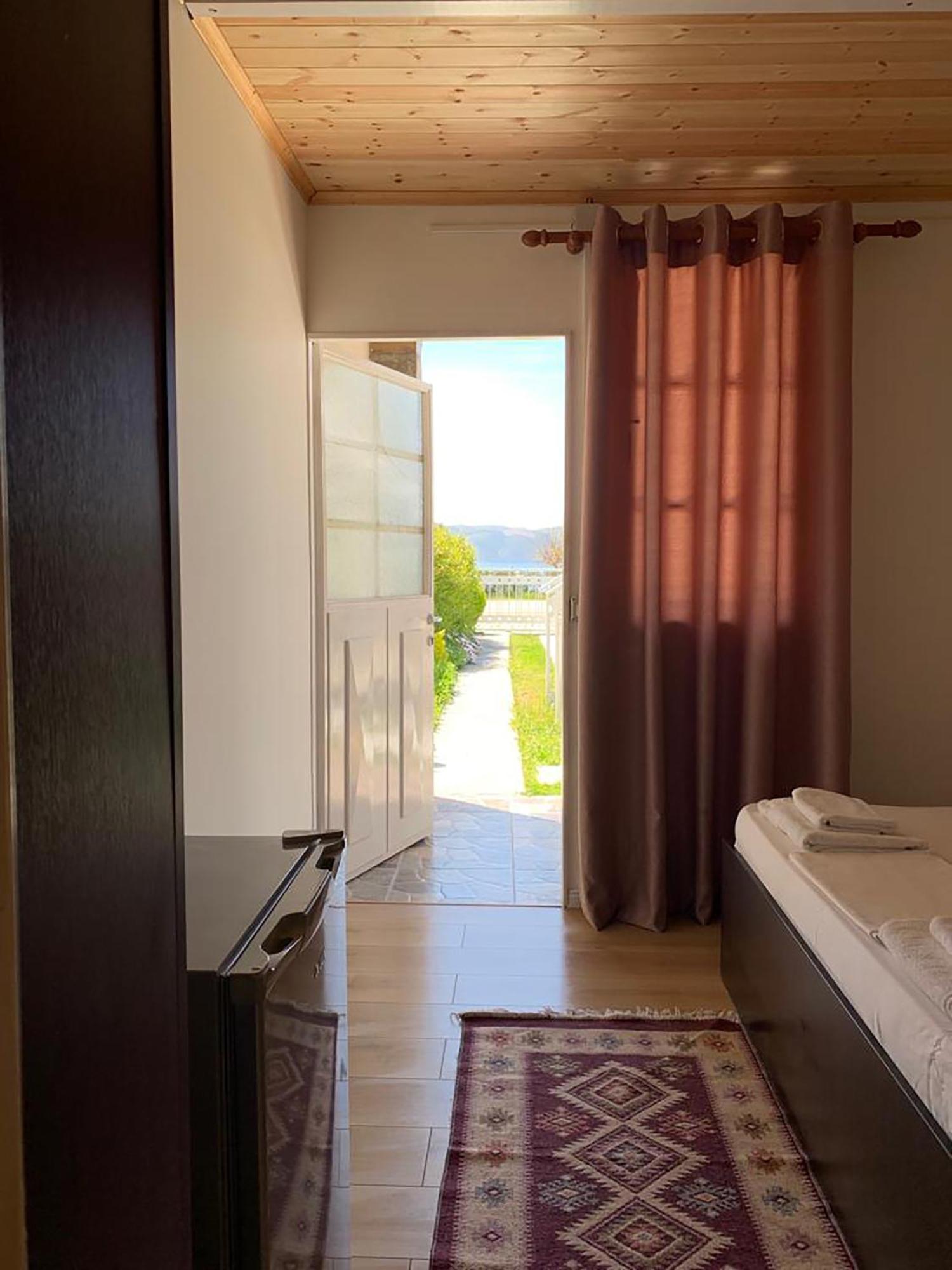 Nili Hotel Vlorë Exterior foto